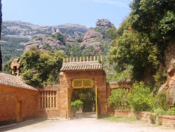 El Marquet de les Roques: Porta d'entrada al recinte