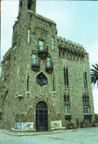 Gaudí Bellesguard Cuerpo central