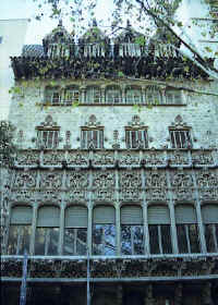 Puig i Cadafalch: Palau del Baró de Quadras