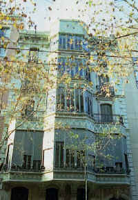 Puig i Cadafalch: Palais du Baró de Quadras  Façade postérieure