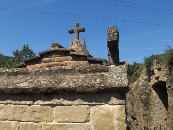 Cemetery of Olius