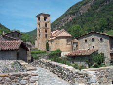 Beget: Iglesia de Sant Cristòfol