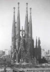 Gaud�: La Sagrada Fam�lia - 1933 - La fa�ade de la Nativit� finie