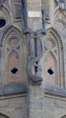 Gaud�: Sagrada Fam�lia - Un l�zard � l'abside