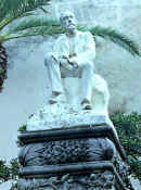 Reyns   Monument au Dr Robert   Sitges