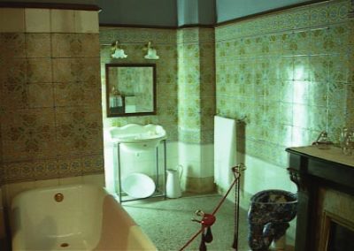 G_Palau_Guell_Toilets