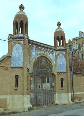 Visita Instituto Pere Mata de de Lluís Domènech i Montaner…